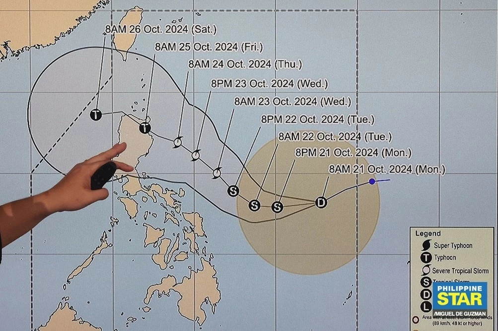 Dự báo: Áp thấp nhiệt đới tại Philippines có khả năng mạnh thành bão và di chuyển vào Biển Đông Dự báo: Áp thấp nhiệt đới tại Philippines có khả năng mạnh thành bão và di chuyển vào Biển Đông