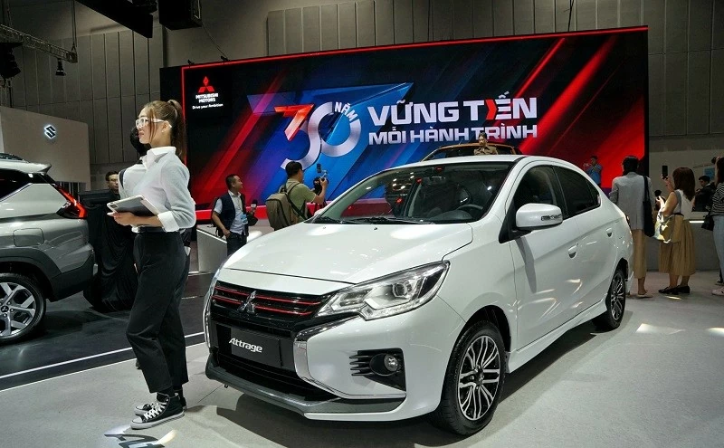 Mitsubishi giới thiệu phiên bản kỷ niệm 30 năm của nhiều mẫu xe đình đám Mitsubishi giới thiệu phiên bản kỷ niệm 30 năm của nhiều mẫu xe đình đám