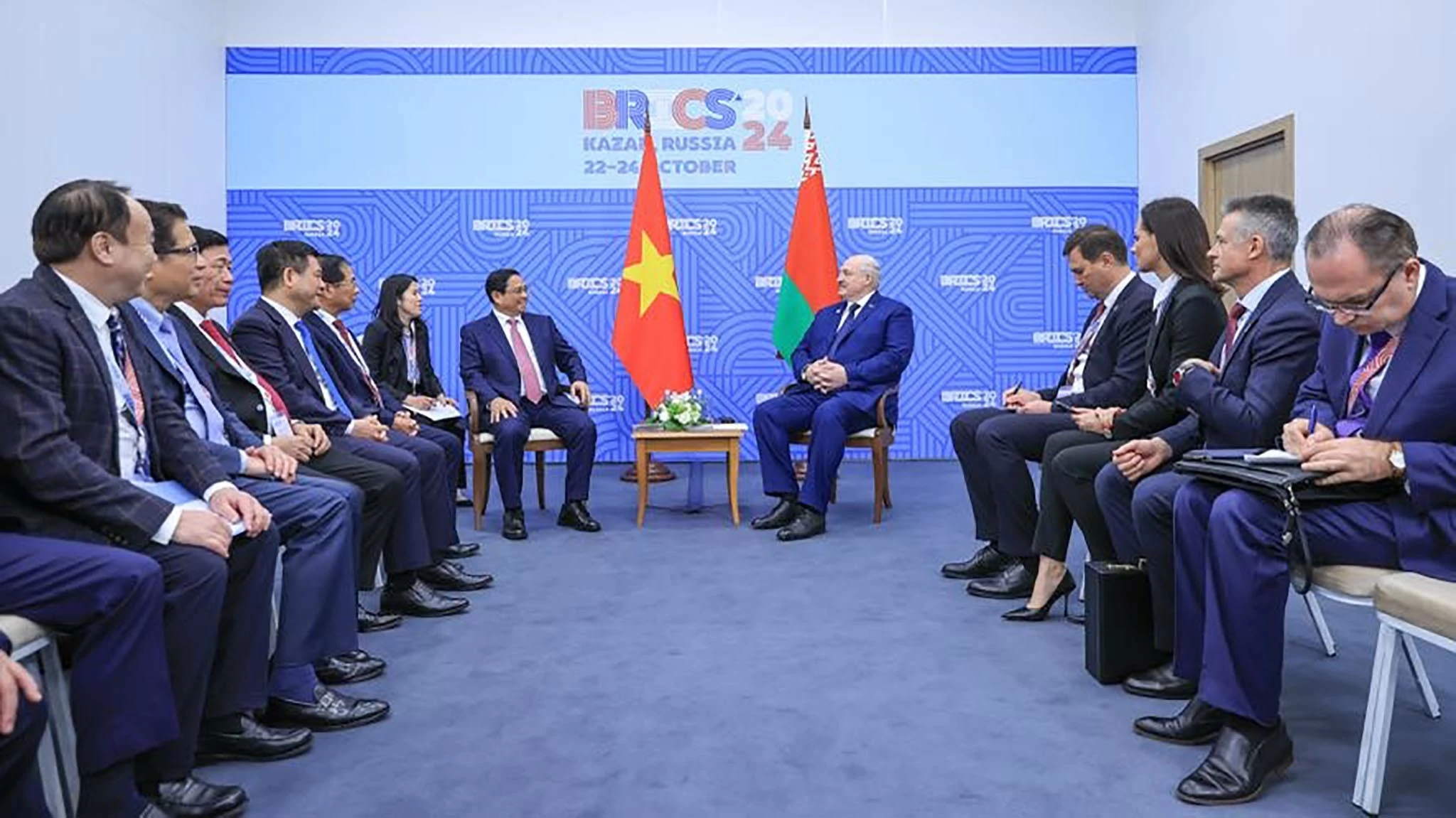 Belarus luôn coi trọng và mong muốn phát triển quan hệ hợp tác trên các lĩnh vực với Việt Nam Belarus luôn coi trọng và mong muốn phát triển quan hệ hợp tác trên các lĩnh vực với Việt Nam