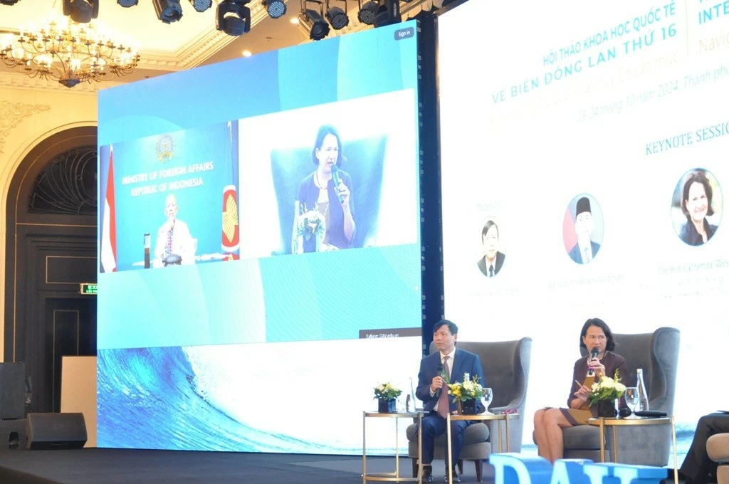 Thứ trưởng Bộ Ngoại giao và Phát triển Anh phụ trách khu vực Ấn Độ Dương – Thái Bình Dương Thứ trưởng Bộ Ngoại giao và Phát triển Anh phụ trách khu vực Ấn Độ Dương – Thái Bình Dương