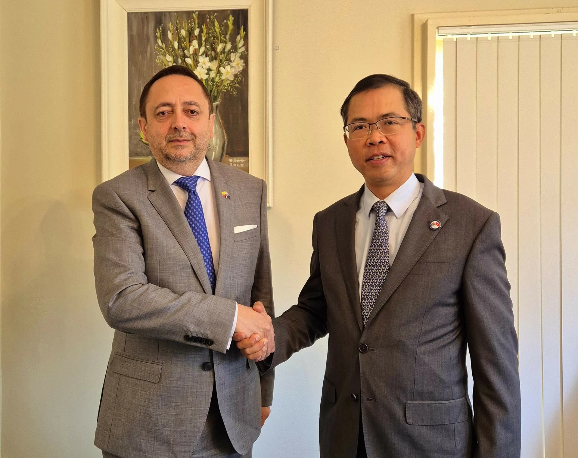 Việt Nam-Ecuador: Tăng cường hơn nữa hợp tác trong các lĩnh vực thương mại, đầu tư Việt Nam-Ecuador: Tăng cường hơn nữa hợp tác trong các lĩnh vực thương mại, đầu tư