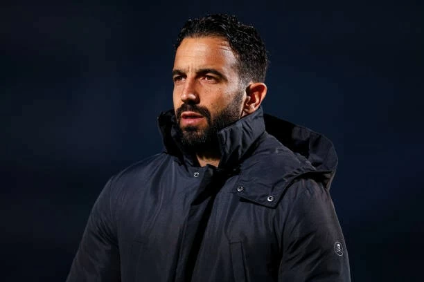 Ruben Amorim sẽ nhận mức lương hấp dẫn ở MU. Ruben Amorim sẽ nhận mức lương hấp dẫn ở MU.