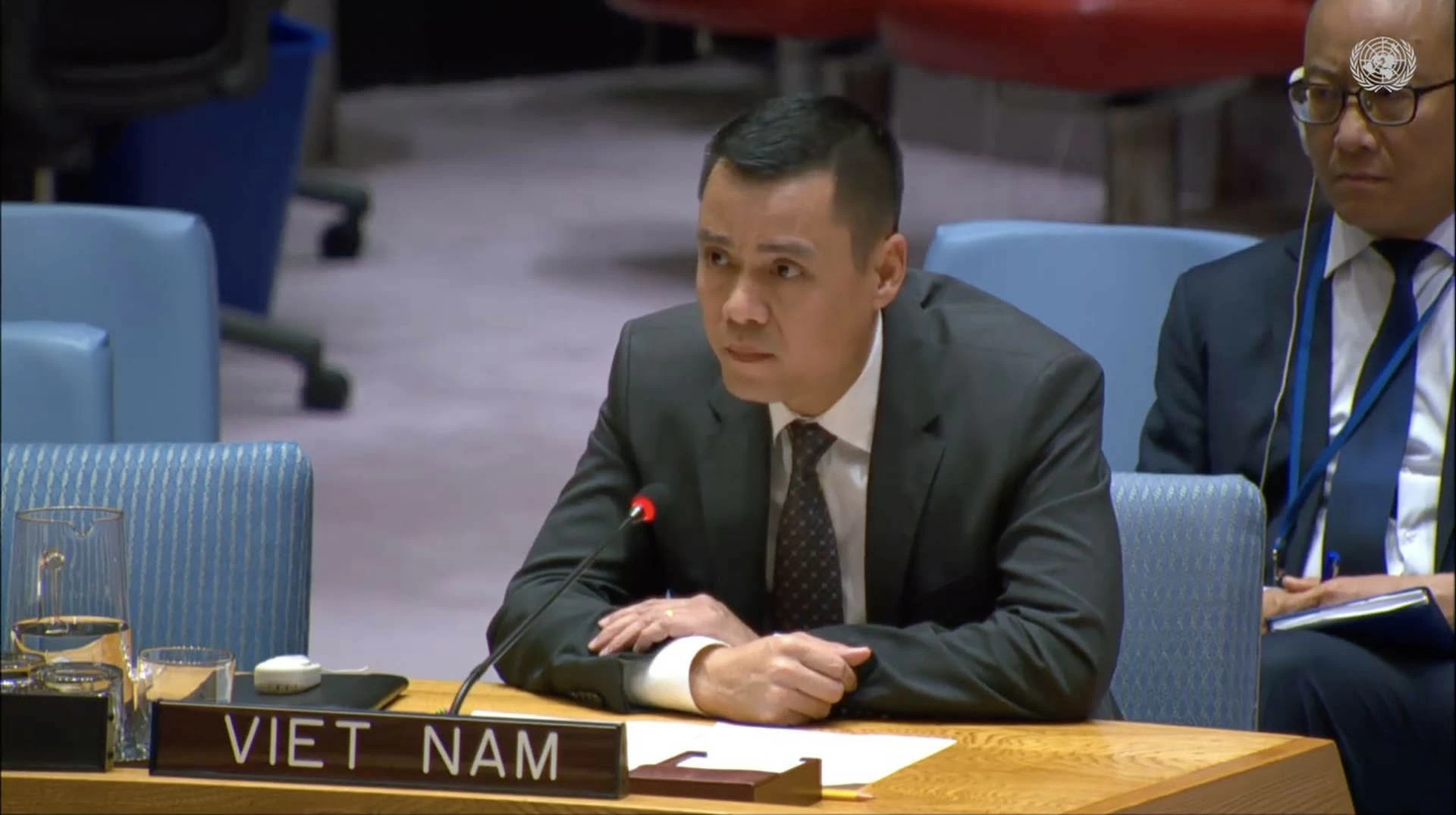 Việt Nam kêu gọi ngăn chặn xung đột lan rộng tại Trung Đông Việt Nam kêu gọi ngăn chặn xung đột lan rộng tại Trung Đông