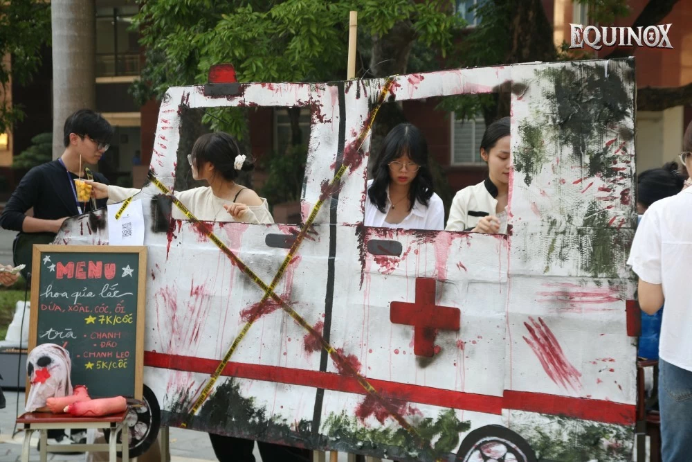 Sắc màu độc đáo lễ hội Halloween tại Học viện Báo chí và Tuyên truyền Sắc màu độc đáo lễ hội Halloween tại Học viện Báo chí và Tuyên truyền