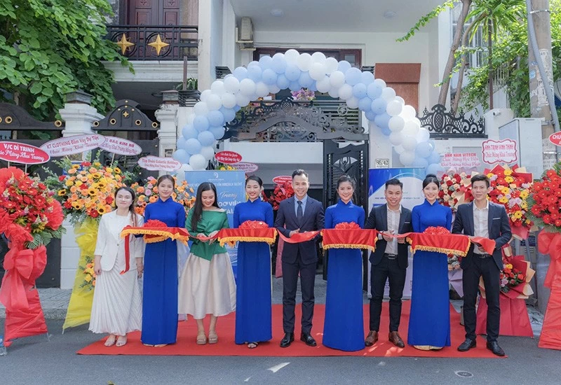 Khai trương trụ sở Học viện Đào tạo & Tư vấn MindTalk Talent: Nơi phát triển trí tuệ Việt - Dấu ấn 7 năm thành lập Khai trương trụ sở Học viện Đào tạo & Tư vấn MindTalk Talent: Nơi phát triển trí tuệ Việt - Dấu ấn 7 năm thành lập