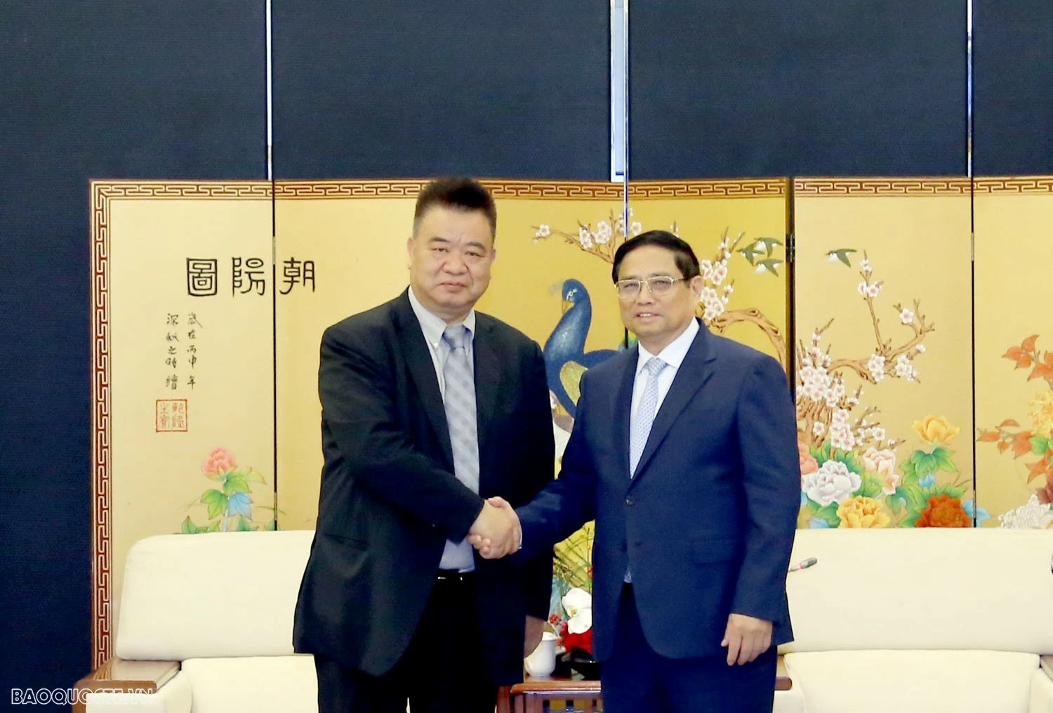 Thủ tướng Chính phủ Phạm Minh Chính tiếp Chủ tịch Công ty TNHH Trung tâm Thương mại và Đấu giá Hoa Quốc tế Côn Minh (KIFA) Thủ tướng Chính phủ Phạm Minh Chính tiếp Chủ tịch Công ty Trung tâm thương mại và đấu giá hoa quốc tế Côn Minh