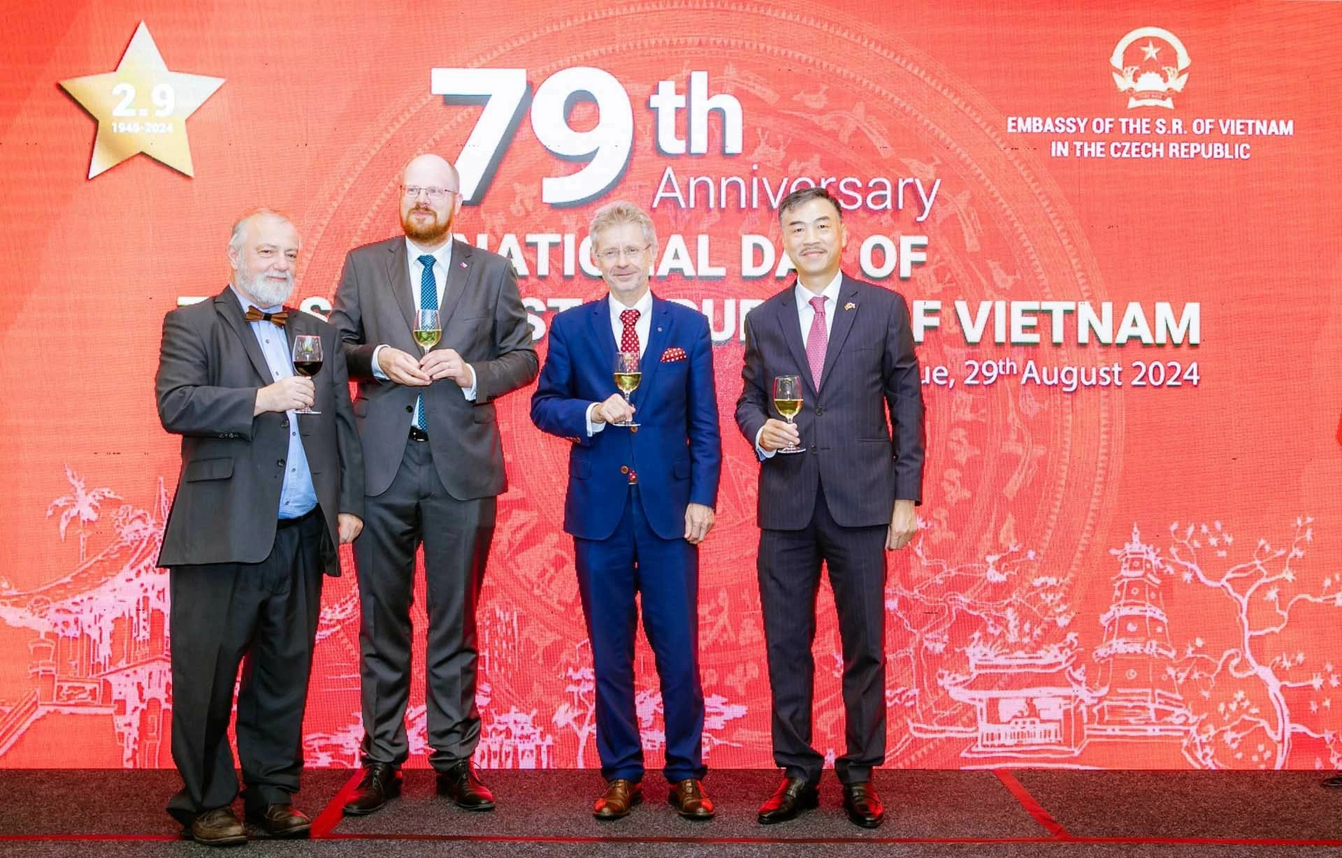 Phó Chủ tịch nước Võ Thị Ánh Xuân thăm chính thức Czech: Tạo xung lực mới đưa quan hệ hai nước lên tầm cao mới Phó Chủ tịch nước Võ Thị Ánh Xuân thăm chính thức Czech: Tạo xung lực mới đưa quan hệ hai nước lên tầm cao mới