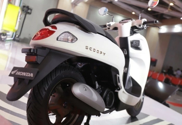 Cận cảnh Honda Scoopy 2025 ra mắt tại Indonesia, giá từ 35,6 triệu đồng Cận cảnh Honda Scoopy 2025 ra mắt tại Indonesia, giá từ 35,6 triệu đồng
