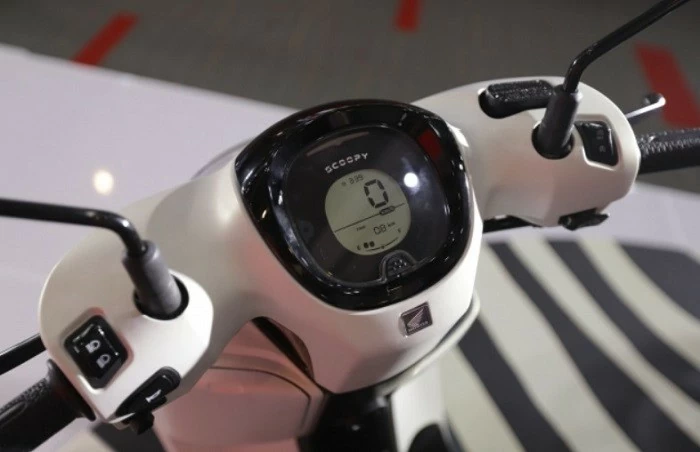 Cận cảnh Honda Scoopy 2025 ra mắt tại Indonesia, giá từ 35,6 triệu đồng Cận cảnh Honda Scoopy 2025 ra mắt tại Indonesia, giá từ 35,6 triệu đồng