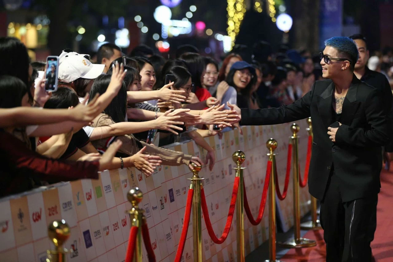 HANIFF 2024: Điện ảnh Iran gây ấn tượng, nghệ sĩ Việt Nam nhận giải Diễn viên trẻ triển vọng HANIFF 2024: Điện ảnh Iran gây ấn tượng, nghệ sĩ Việt Nam nhận giải Diễn viên trẻ triển vọng