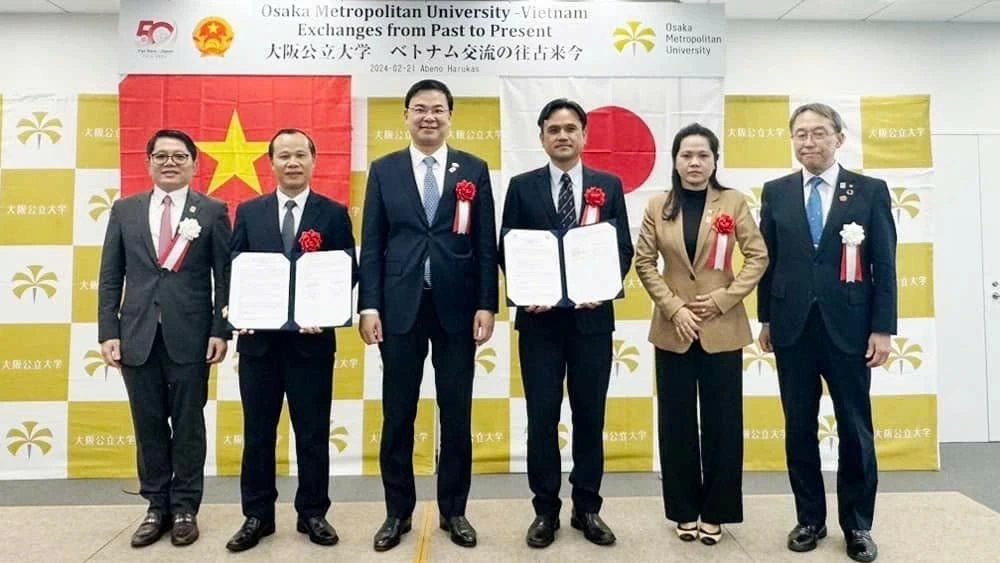Tỉnh Bắc Giang ký kết Bản ghi nhớ hợp tác với Trường Đại học Osaka Metropolitan (Nhật Bản) Tỉnh Bắc Giang ký kết Bản ghi nhớ hợp tác với Trường Đại học Osaka Metropolitan (Nhật Bản)