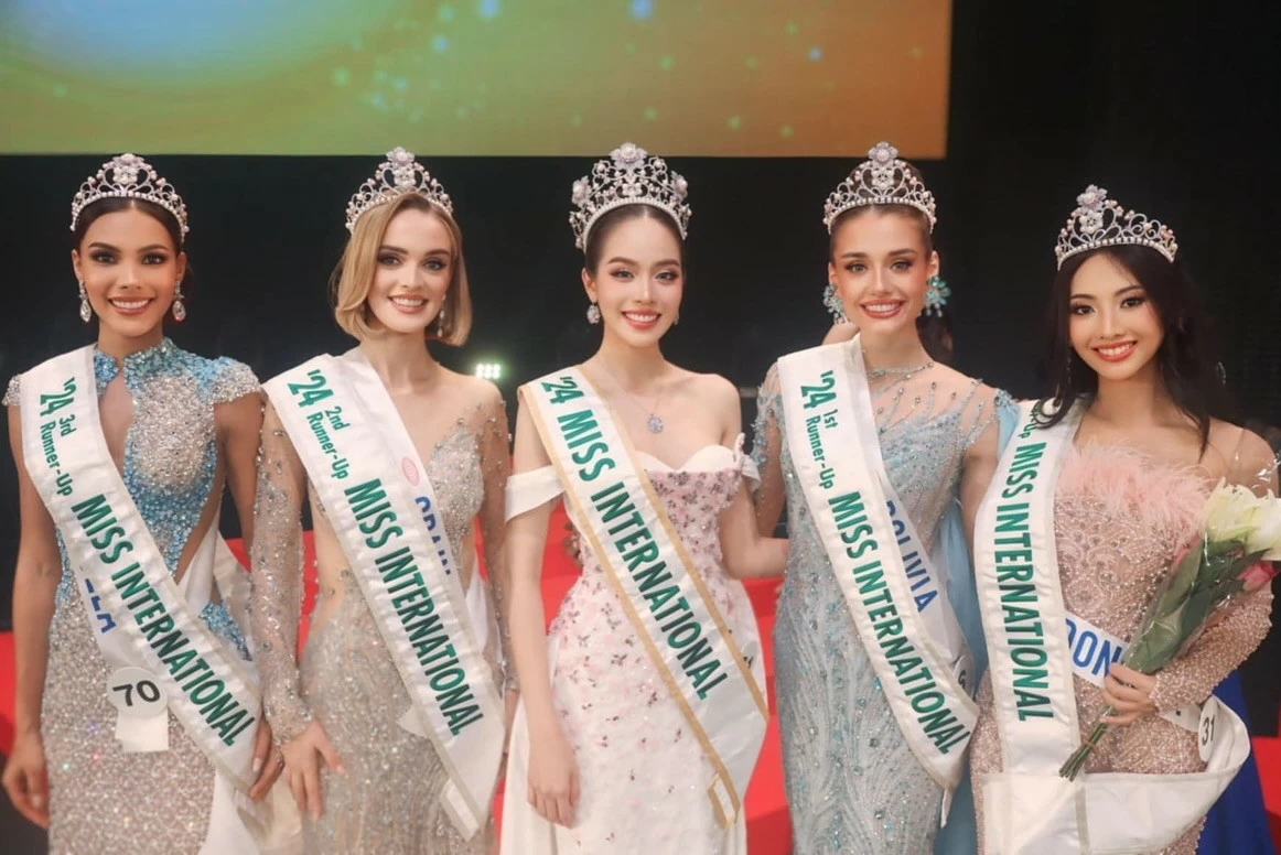 Huỳnh Thị Thanh Thủy đăng quang Miss International 2024 Huỳnh Thị Thanh Thủy đăng quang Miss International 2024