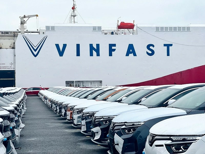 Top 10 thương hiệu ô tô bán chạy nhất tháng 10/2024 VinFast nắm giữ ngôi vương Top 10 thương hiệu ô tô bán chạy nhất tháng 10/2024 VinFast nắm giữ ngôi vương