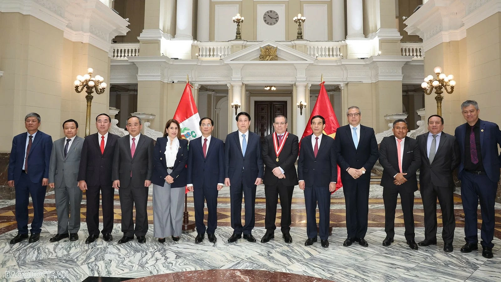 Chủ tịch nước Lương Cường đề nghị ngành tư pháp Việt Nam-Peru đẩy mạnh phối hợp tại các diễn đàn tư pháp liên khu vực và quốc tế Chủ tịch nước Lương Cường đề nghị ngành tư pháp Việt Nam-Peru đẩy mạnh phối hợp tại các diễn đàn tư pháp liên khu vực và quốc tế