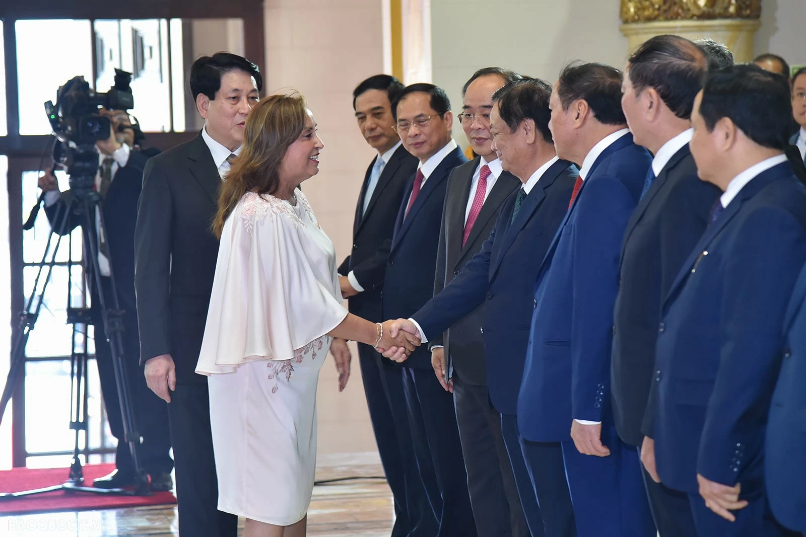 Toàn cảnh Lễ đón chính thức và hội đàm giữa Chủ tịch nước Lương Cường và Tổng thống Peru Dina Boluarte Toàn cảnh Lễ đón chính thức và hội đàm giữa Chủ tịch nước Lương Cường và Tổng thống Peru Dina Boluarte