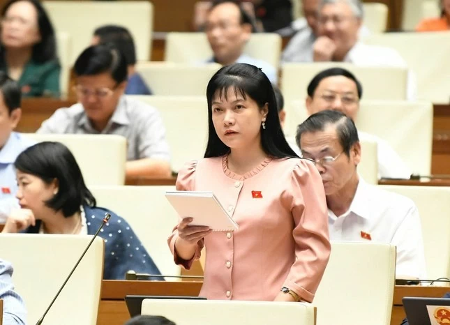 Báo chí phải thay đổi công nghệ, làm khác mạng xã hội để giữ vững 'trận địa' của mình Báo chí phải thay đổi công nghệ, làm khác mạng xã hội để giữ vững 'trận địa' của mình