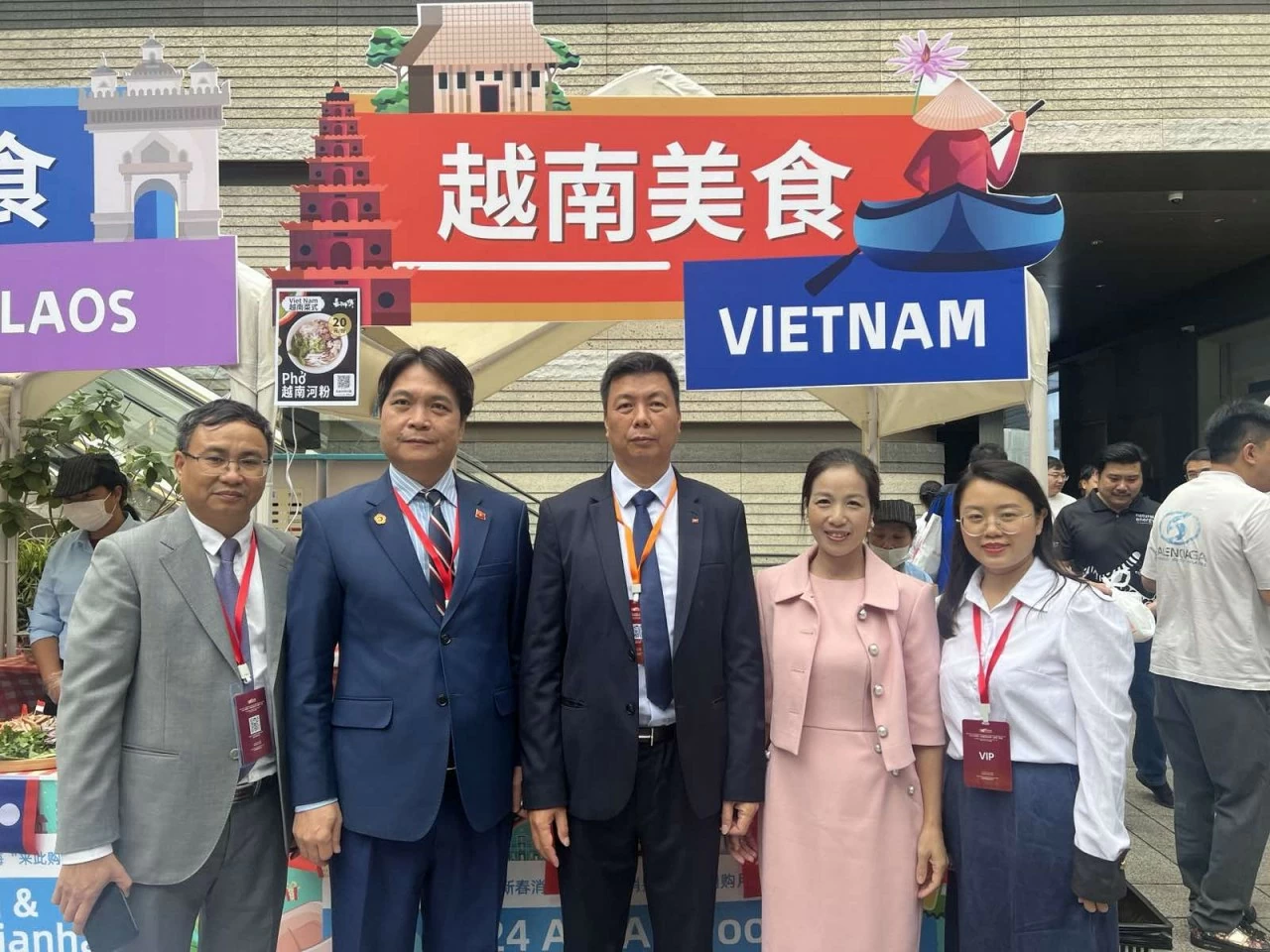 Tổng Lãnh sự Việt Nam tại Quảng Châu tham dự Diễn đàn Hợp tác kinh tế ASEAN-Trung Quốc vùng Vịnh lớn (GBA) Tổng Lãnh sự Việt Nam tại Quảng Châu tham dự Diễn đàn Hợp tác kinh tế ASEAN-Trung Quốc vùng Vịnh lớn (GBA)