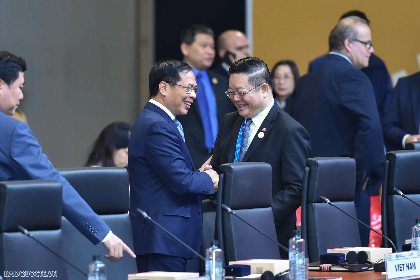 Phó Thủ tướng, Bộ trưởng Ngoại giao Bùi Thanh Sơn nêu 3 đề xuất đối với hợp tác của APEC Phó Thủ tướng, Bộ trưởng Ngoại giao Bùi Thanh Sơn nêu 3 đề xuất đối với hợp tác của APEC