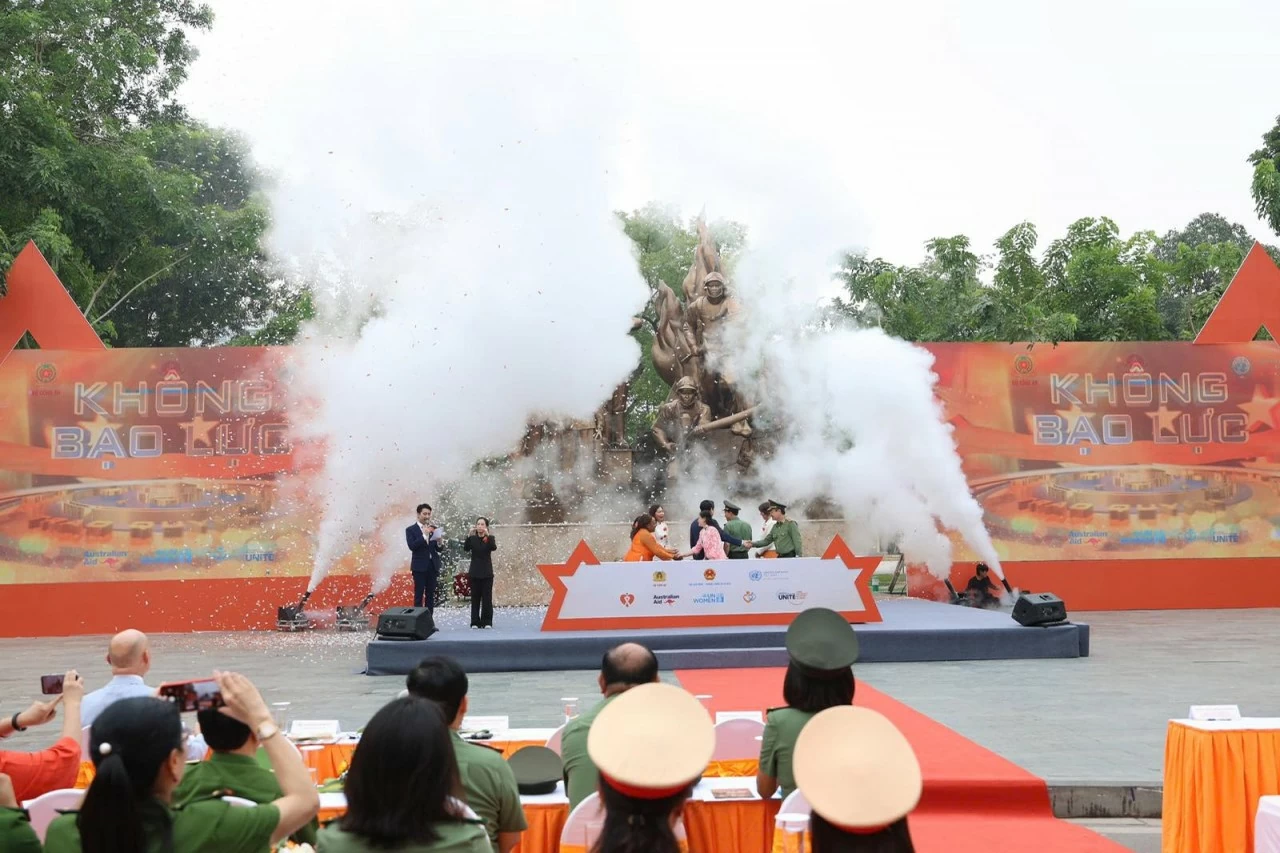 Phát động Tháng hành động vì bình đẳng giới và phòng ngừa, ứng phó với bạo lực trên cơ sở giới cấp quốc gia năm 2024 Phát động Tháng hành động vì bình đẳng giới và phòng ngừa, ứng phó với bạo lực trên cơ sở giới cấp quốc gia năm 2024