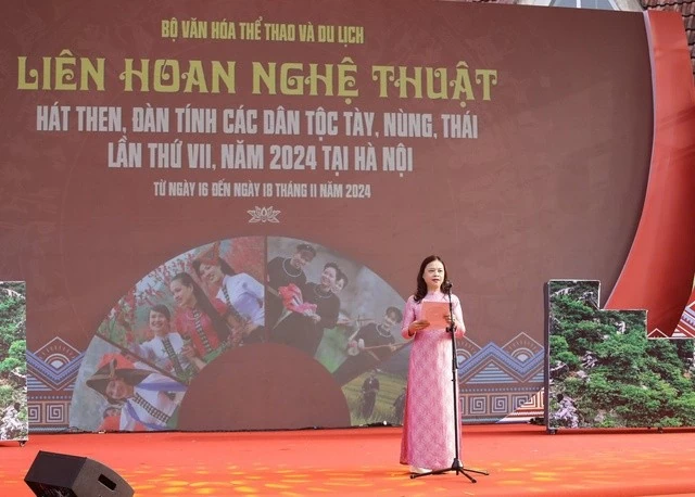 Độc đáo, ấm áp và da diết Liên hoan nghệ thuật hát Then, đàn Tính các dân tộc Tày, Nùng, Thái Độc đáo, ấm áp và da diết Liên hoan nghệ thuật hát Then, đàn Tính các dân tộc Tày, Nùng, Thái