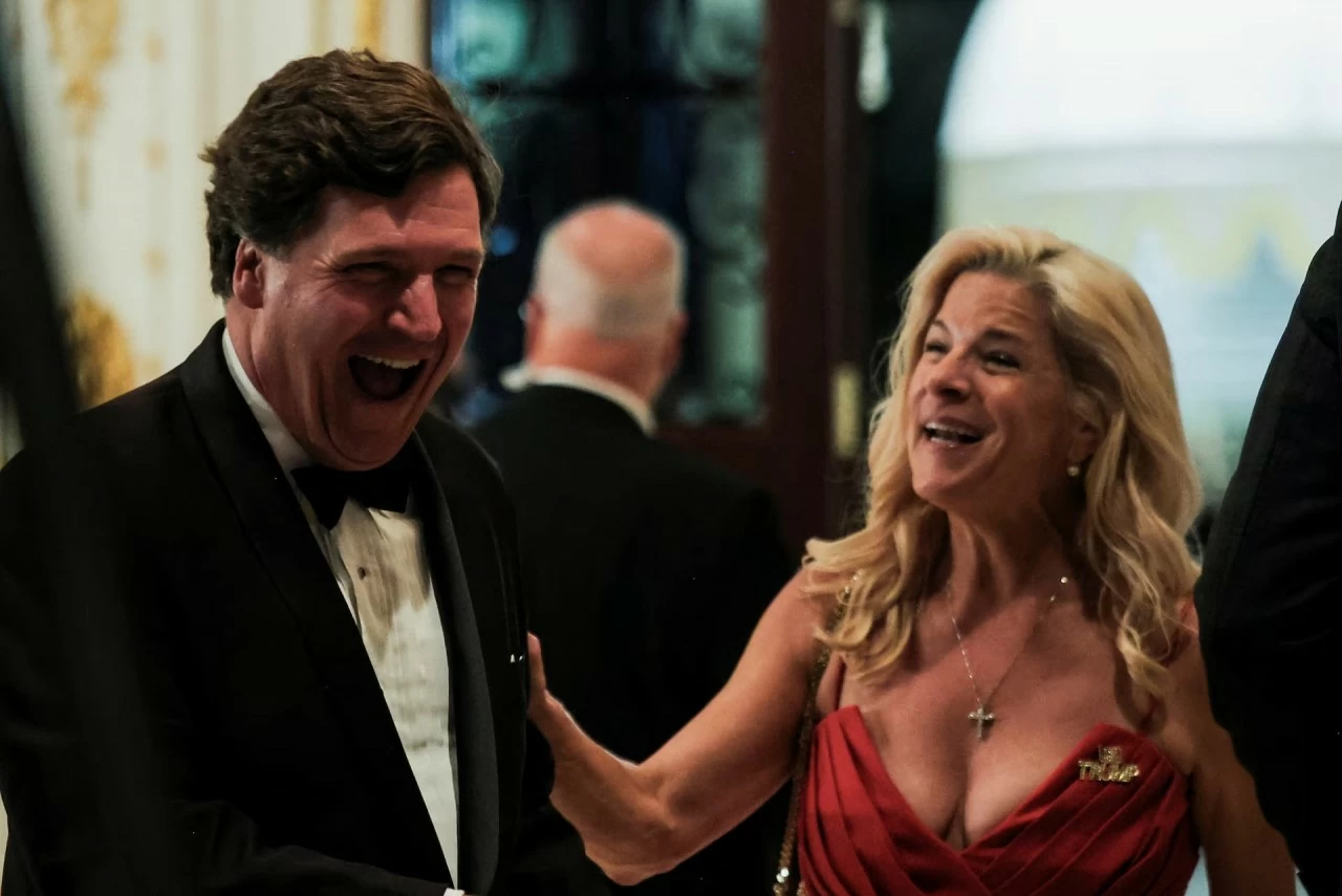 Tổng thống đắc cử Mỹ Donald Trump và cuộc hội ngộ với các cố vấn tại Mar-A-Lago Tổng thống đắc cử Mỹ Donald Trump và cuộc hội ngộ với các cố vấn tại Mar A-Lago