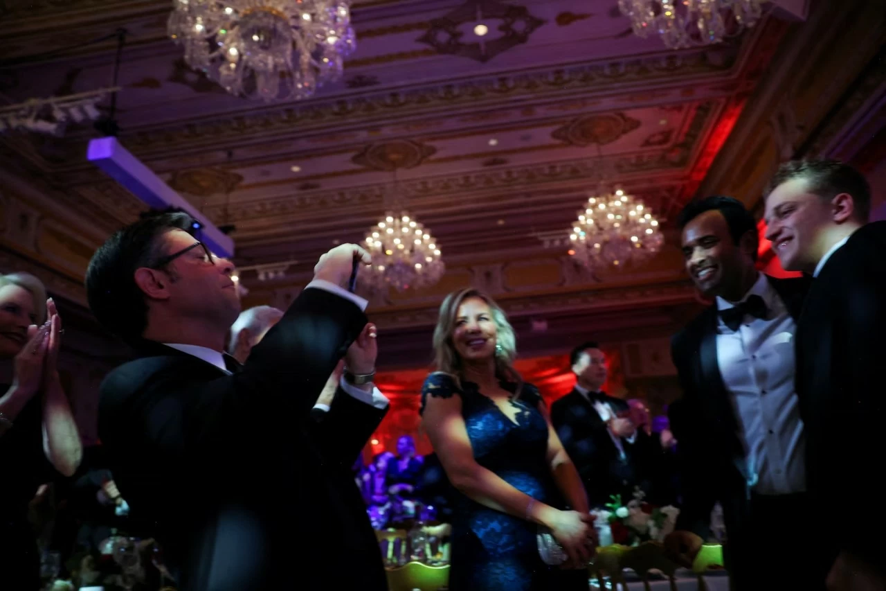 Tổng thống đắc cử Mỹ Donald Trump và cuộc hội ngộ với các cố vấn tại Mar-A-Lago Tổng thống đắc cử Mỹ Donald Trump và cuộc hội ngộ với các cố vấn tại Mar A-Lago