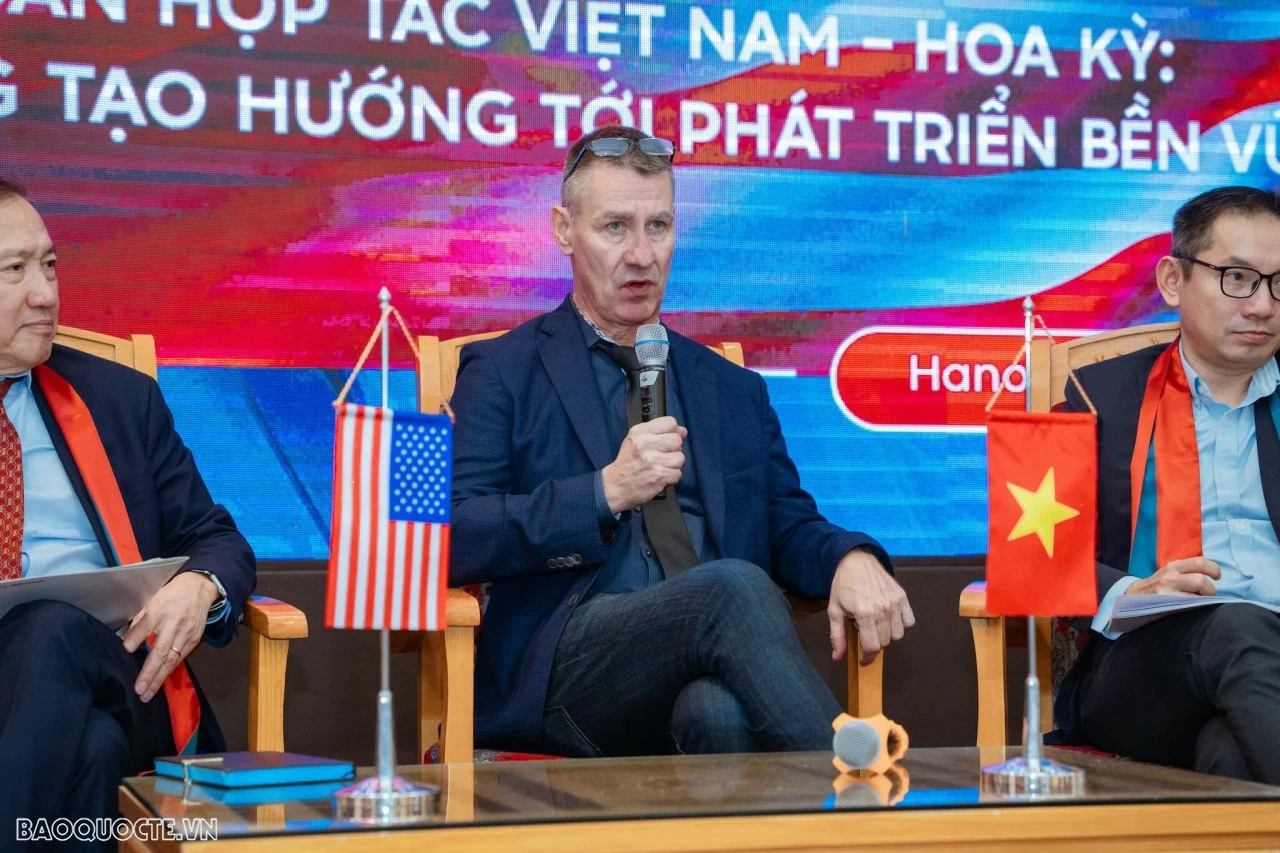 Nhìn lại một năm đánh dấu kỷ nguyên hợp tác mới Việt Nam - Hoa Kỳ Nhìn lại một năm đánh dấu kỷ nguyên hợp tác mới Việt Nam - Hoa Kỳ