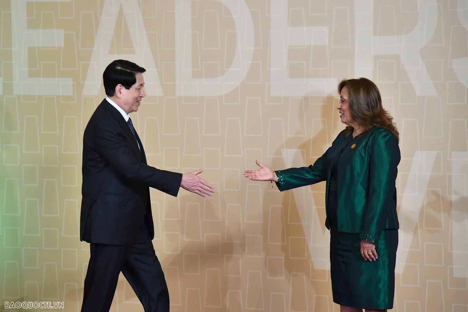 Việc Chủ tịch nước tham gia Tuần lễ Cấp cao APEC 2024, đúng vào dịp kỷ niệm 35 năm thành lập Diễn đàn, tiếp tục khẳng định đóng góp tích cực, trách nhiệm của Việt Nam vào việc giải quyết các vấn đề khu vực và toàn cầu. (Ảnh: Tuấn Anh) Việc Chủ tịch nước tham gia Tuần lễ Cấp cao APEC 2024, đúng vào dịp kỷ niệm 35 năm thành lập Diễn đàn, tiếp tục khẳng định đóng góp tích cực, trách nhiệm của Việt Nam vào việc giải quyết các vấn đề khu vực và toàn cầu. (Ảnh: Tuấn Anh)