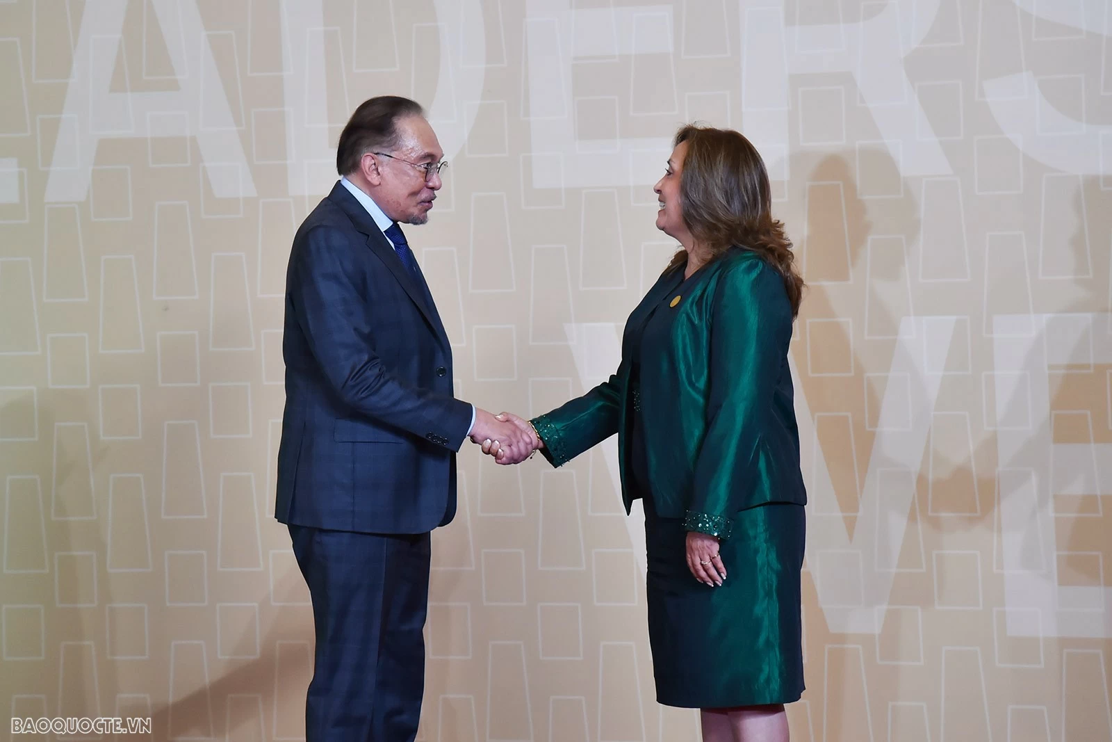 Toàn cảnh lễ đón lãnh đạo các nền kinh tế APEC 2024 dự Hội nghị cấp cao Toàn cảnh lễ đón lãnh đạo các nền kinh tế APEC 2024 dự Hội nghị cấp cao