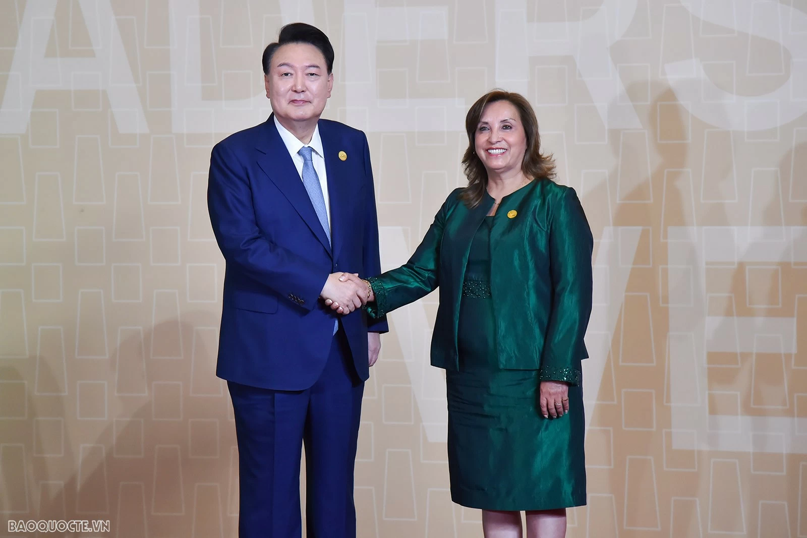 Toàn cảnh lễ đón lãnh đạo các nền kinh tế APEC 2024 dự Hội nghị cấp cao Toàn cảnh lễ đón lãnh đạo các nền kinh tế APEC 2024 dự Hội nghị cấp cao