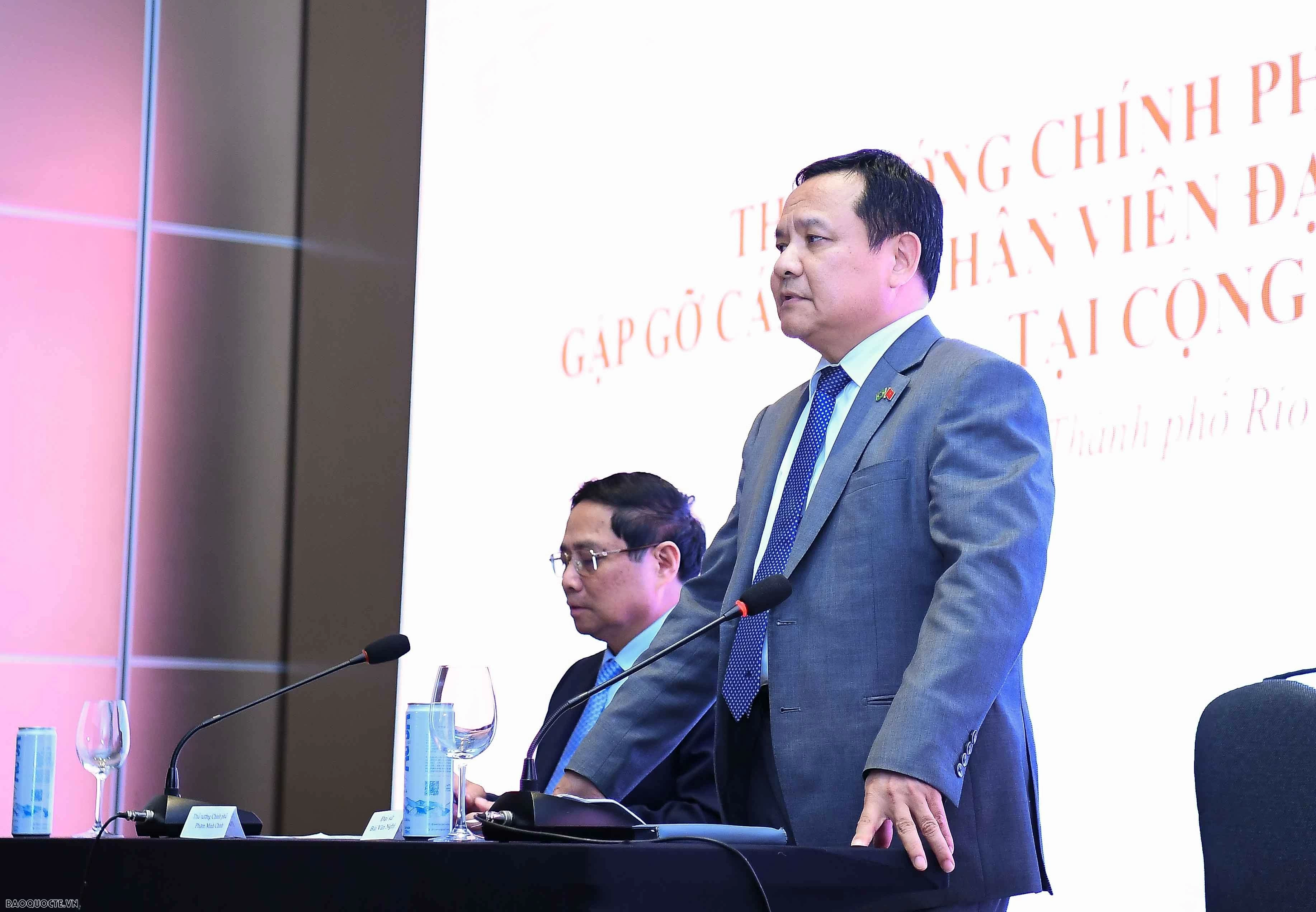 Thủ tướng Phạm Minh Chính gặp gỡ cộng đồng người Việt Nam tại Brazil Thủ tướng Phạm Minh Chính gặp gỡ cộng đồng người Việt Nam tại Brazil