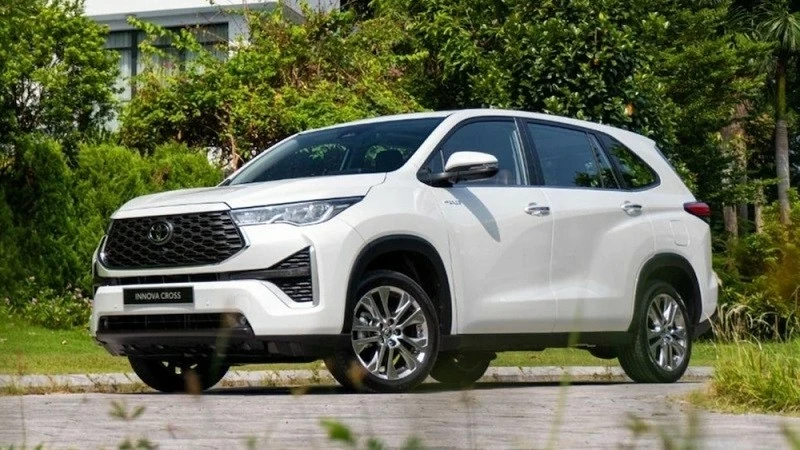 Top 5 mẫu xe hybrid bán chạy nhất tháng 10/2024: Toyota Innova Cross HEV tiếp tục dẫn đầu Top 5 mẫu xe hybrid bán chạy nhất tháng 10/2024: Toyota Innova Cross HEV tiếp tục dẫn đầu