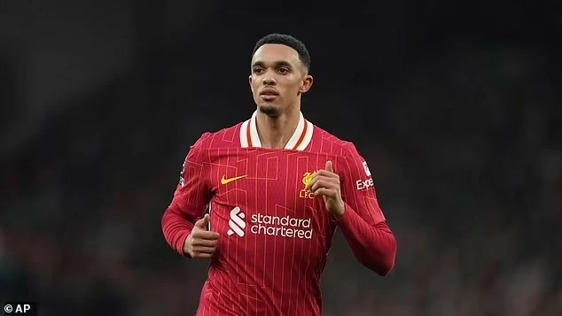 Trent Alexander-Arnold có bạn gái mới, xác định mối quan hệ nghiêm túc, lâu dài Trent Alexander-Arnold có bạn gái mới, xác định mối quan hệ nghiêm túc, lâu dài