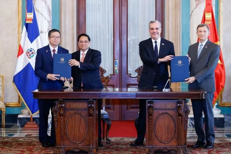 Việt Nam đề nghị Cộng hoà Dominica miễn thị thực phổ thông Thủ tướng Phạm Minh Chính đề nghị Cộng hoà Dominica miễn thị thực phổ thông