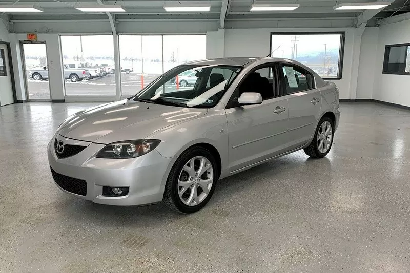 4 mẫu xe sedan cũ trong tầm giá 200 triệu đồng đáng mua nhất 4 mẫu xe sedan cũ trong tầm giá 200 triệu đồng đáng mua nhất