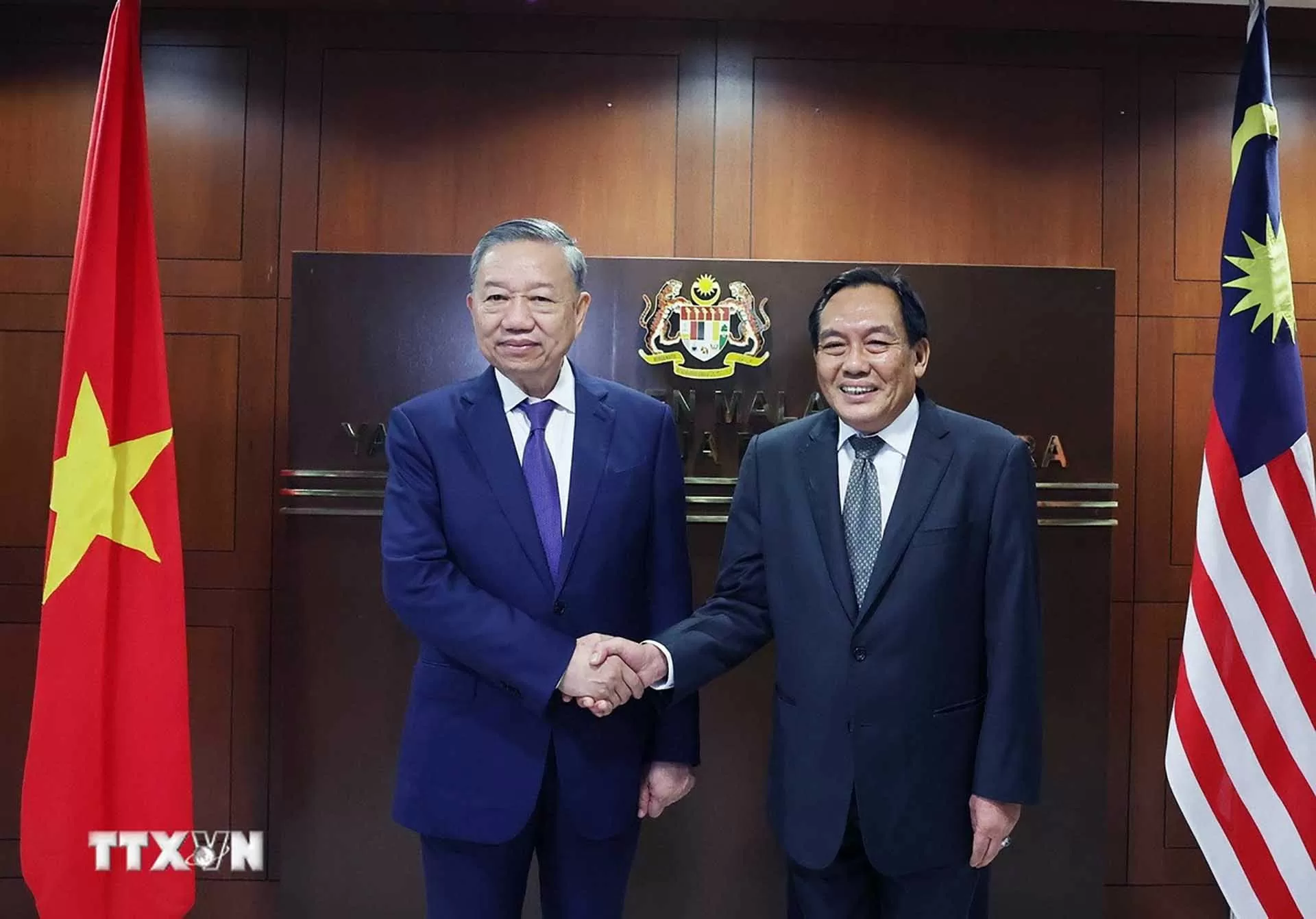 Tổng Bí thư Tô Lâm hội kiến Chủ tịch Thượng viện Malaysia Tổng Bí thư Tô Lâm hội kiến Chủ tịch Thượng viện Malaysia