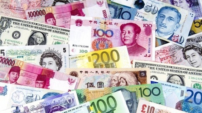 Tỷ giá ngoại tệ, tỷ giá USD/VND hôm nay 17/4: USD chưa dứt đà giảm, Chủ tịch Fed nói về kinh tế Mỹ