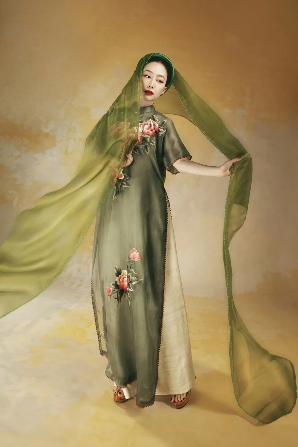 Diễn viên múa, NSƯT Linh Nga Diễn viên múa, NSƯT Linh Nga