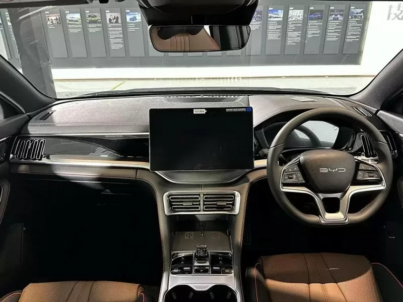 Rộ tin BYD Sealion 6 DM-i sắp ra mắt khách Việt, giá dự kiến hơn 700 triệu đồng Rộ tin BYD Sealion 6 DM-i sắp ra mắt khách Việt, giá dự kiến hơn 700 triệu đồng