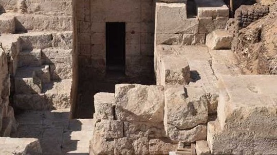 Đoàn khảo cổ học Ai Cập - Đức khai quật thành công một ngôi đền cổ