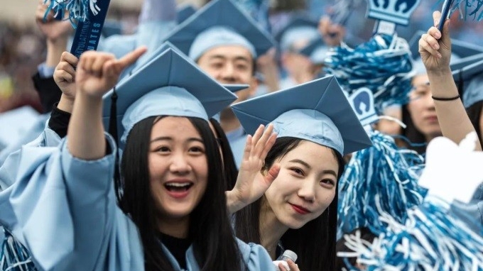 Ấn Độ lần đầu tiên vượt Trung Quốc về số lượng du học sinh tại Mỹ