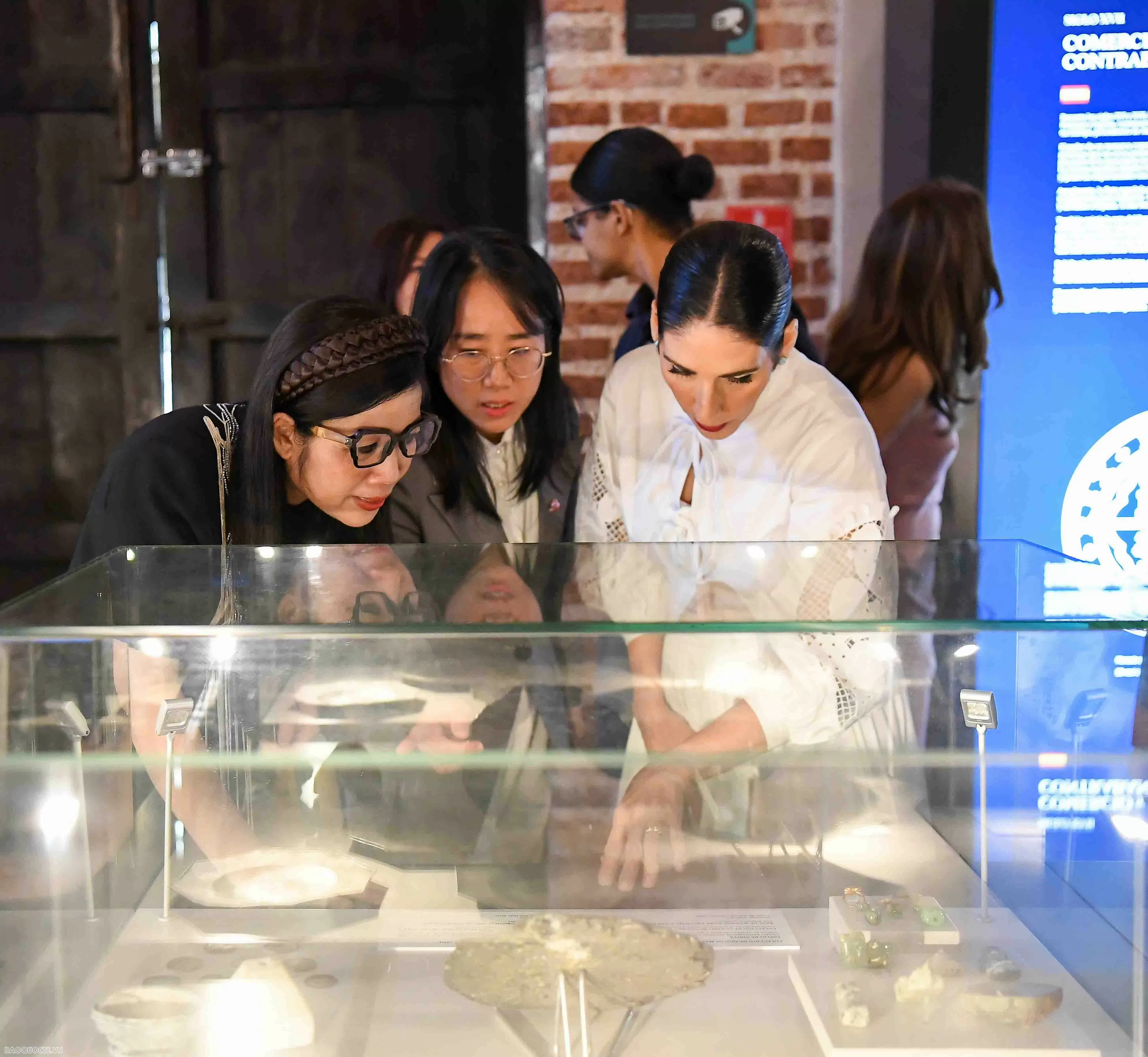 Phu nhân Thủ tướng Phạm Minh Chính tìm hiểu văn hoá ‘xứ sở Samba’ và quốc đảo Vùng Caribe Phu nhân Thủ tướng Phạm Minh Chính tìm hiểu văn hoá ‘xứ sở Samba’ và quốc đảo Vùng Caribe