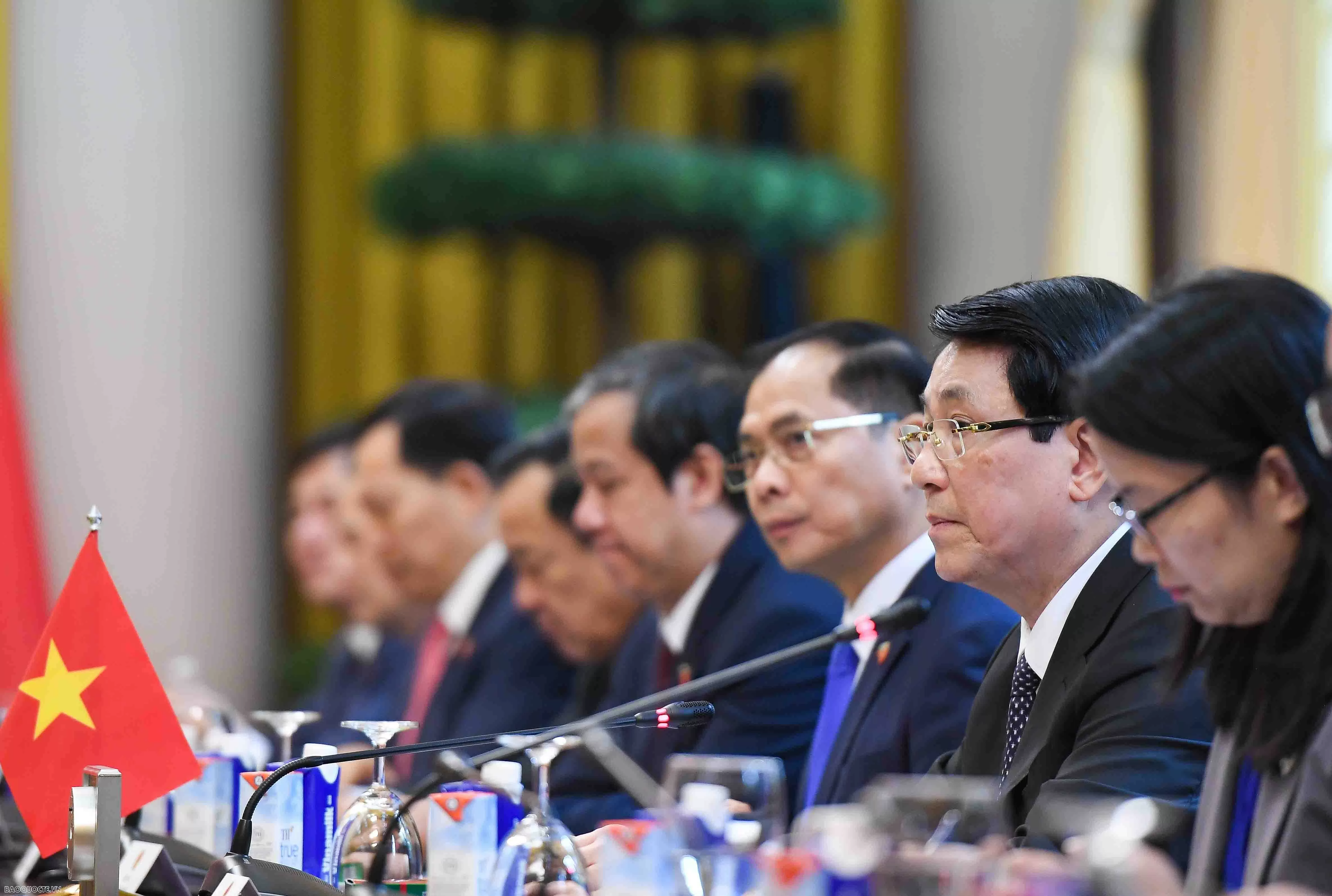 Hội đàm Hội đàm