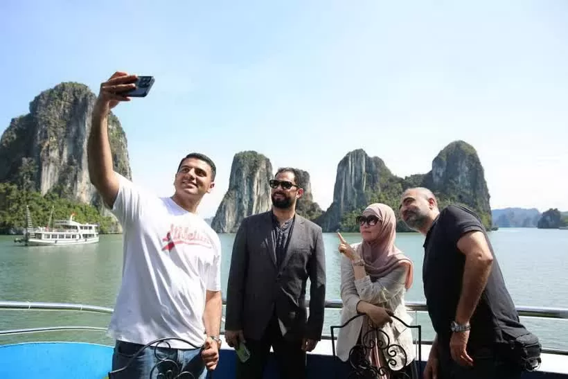 Đưa Quảng Ninh thành điểm đến hấp dẫn đối với khách du lịch Halal trên toàn thế giới Đưa Quảng Ninh thành điểm đến hấp dẫn đối với khách du lịch Halal trên toàn thế giới