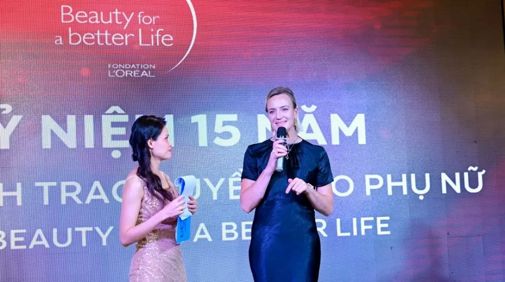 Hành trình 15 năm tiếp sức cho hàng chục ngàn phụ nữ Việt Nam thay đổi cuộc sống Hành trình 15 năm tiếp sức cho hàng chục ngàn phụ nữ Việt Nam thay đổi cuộc sống