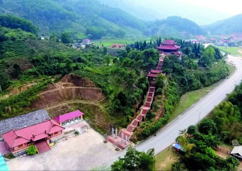 Tìm về cội nguồn lịch sử dân tộc tại 'Thủ đô gió ngàn' Tìm về cội nguồn lịch sử dân tộc tại 'Thủ đô gió ngàn'