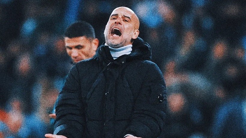 Man City mất điểm không tưởng, HLV Pep Guardiola tự làm xước mũi