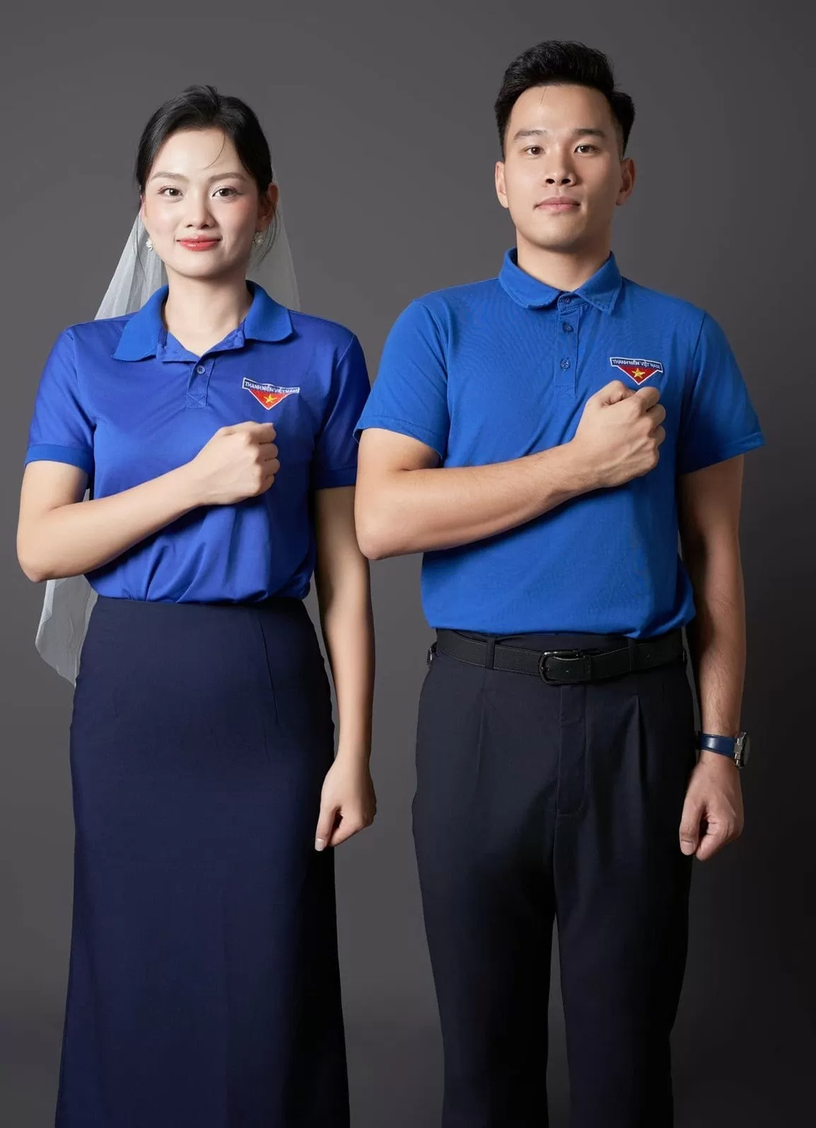 Bộ ảnh cưới phong cách Đoàn viên thanh niên của Hoa khôi bóng chuyền Nguyễn Thu Hoài Bộ ảnh cưới phong cách Đoàn viên thanh niên của Hoa khôi bóng chuyền Nguyễn Thu Hoài