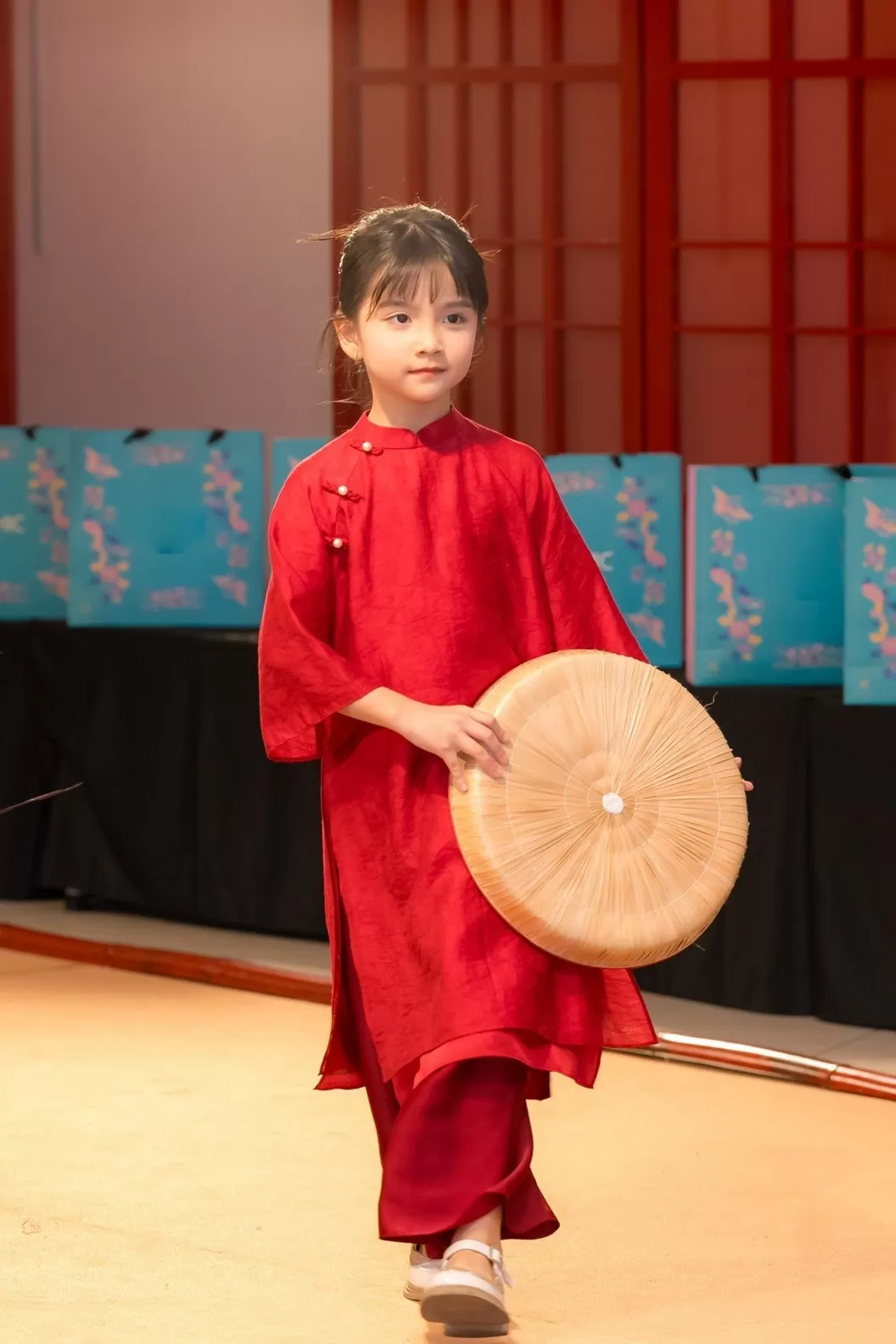 Dàn diễn viên nữ truyền hình Dàn diễn viên nữ truyền hình