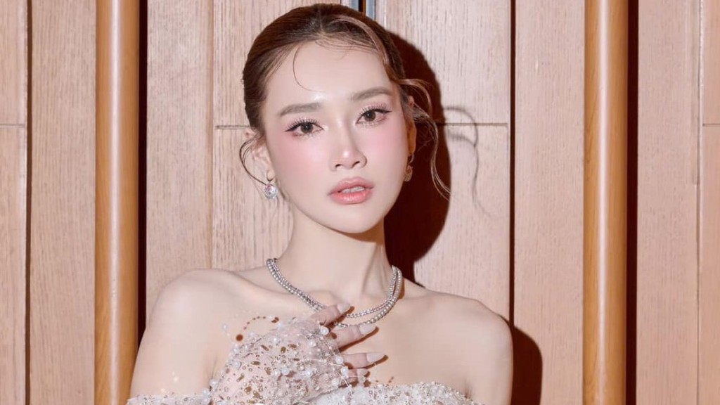 Nhan sắc thăng hạng của diễn viên Nhã Phương